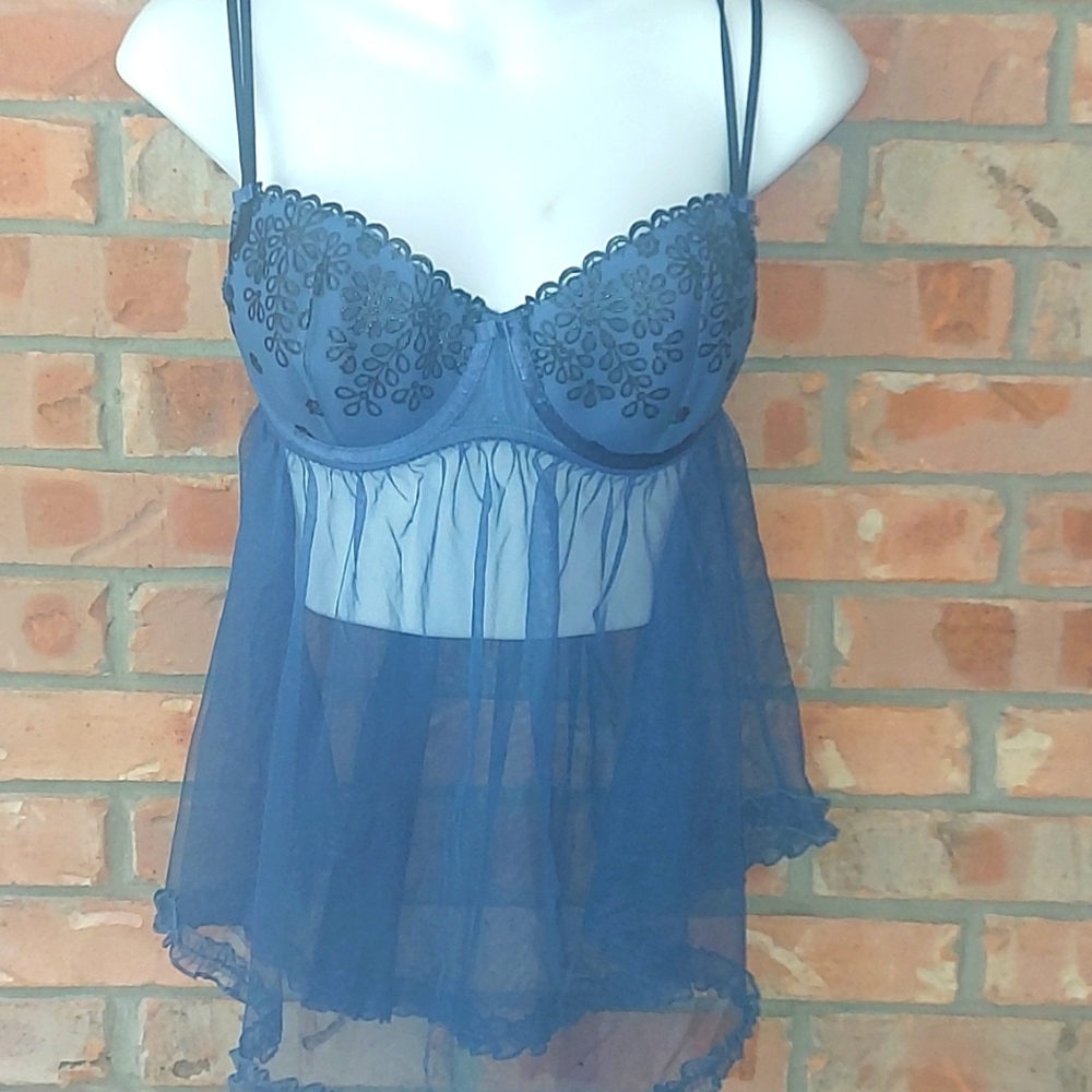 VS Sexy little things lingerie